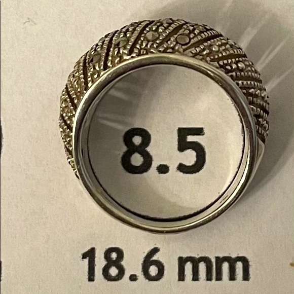 925 Sterling Silver Marcasite Gem Domed Design - Picture 4 of 6